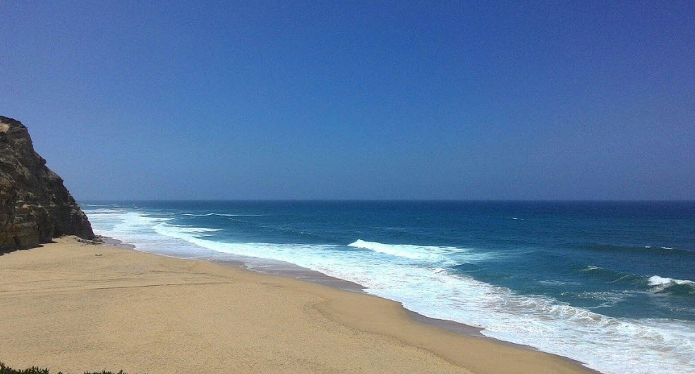 Praia de São Julião, São João das Lampas, Portugal
